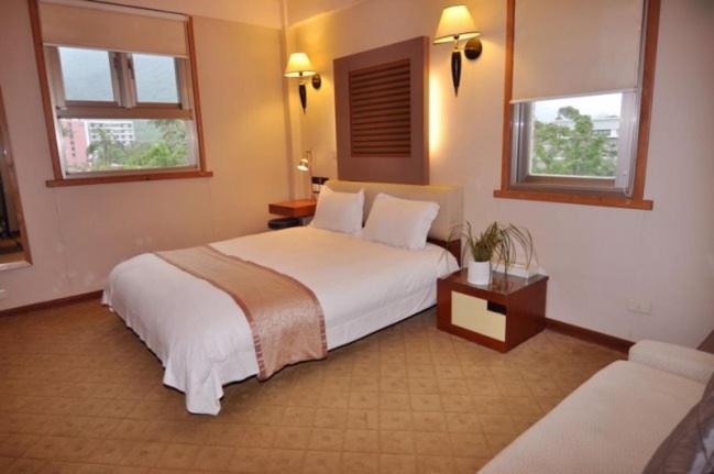 Tian Long Hotel Jiaoxi Exterior photo